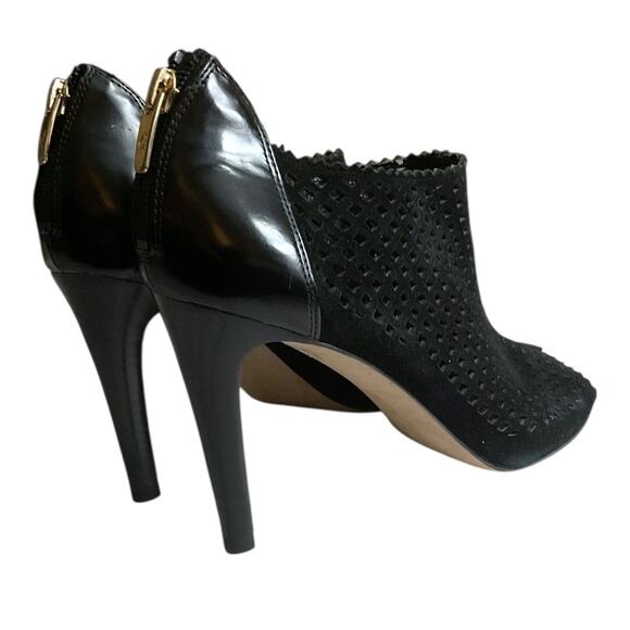 Marc Fisher Peddle Peep Toe Leather Suede Heels Laser Cut Bootie Black SZ 9.5 M - Picture 5 of 16